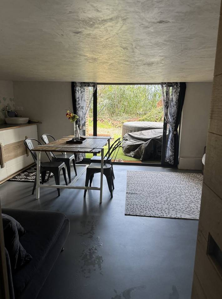 Gîte pour 5 personnes, avec jardin et jacuzzi, animaux acceptés à Bosc - 3