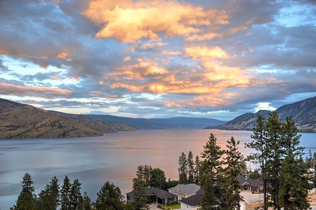 A Million Dollar View im Zentrum des Okanagan Universums! in Peachland, Regional District of Central Okanagan