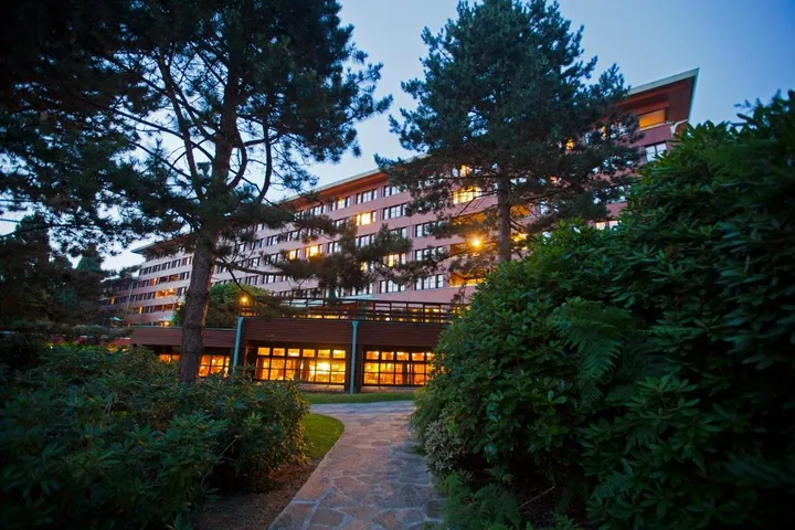 Hotel para 2 personas, con piscina y jardín - 1