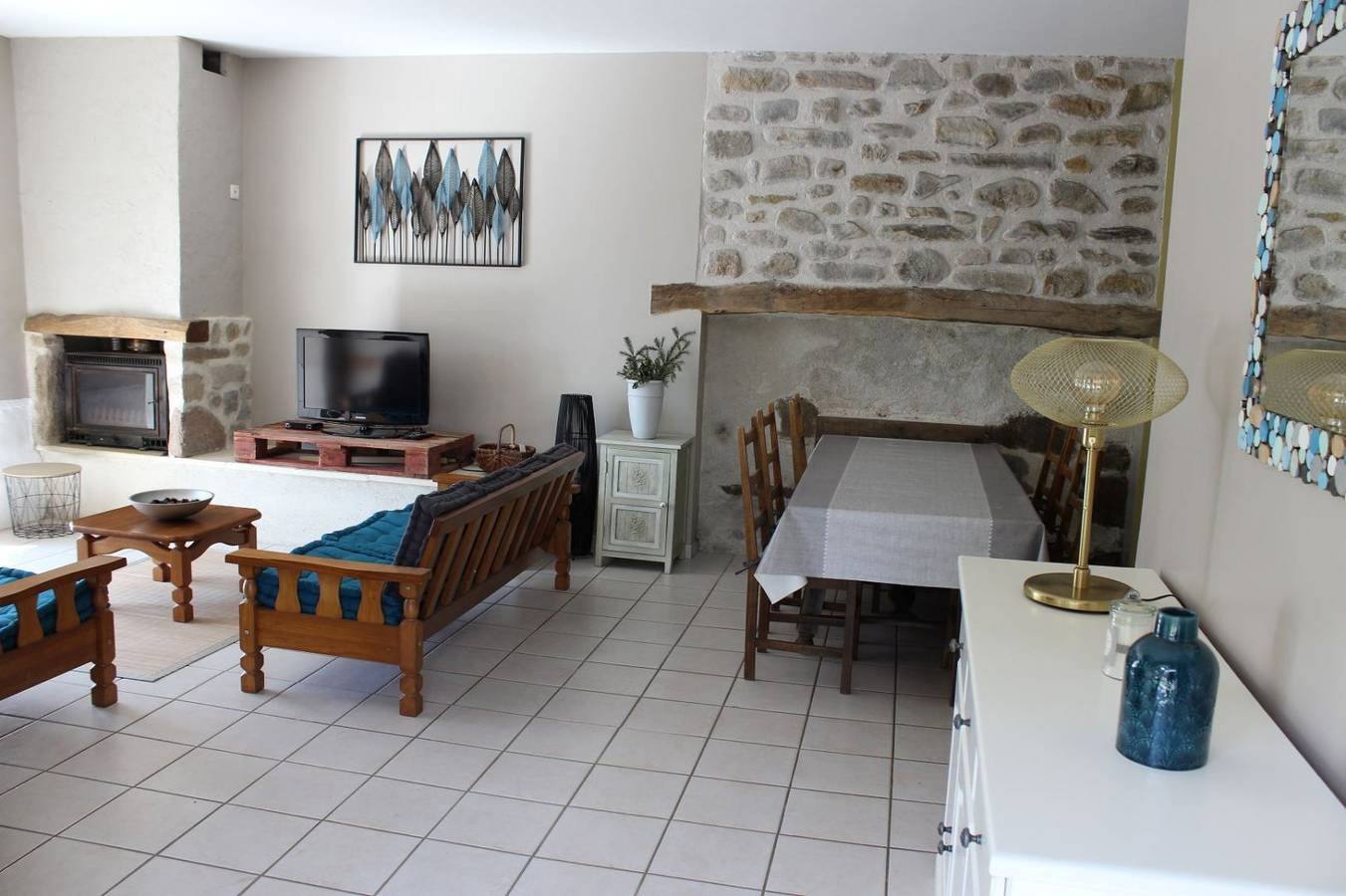 La Grange de Salacroup - Gîte 3 épis pour 8 personnes in Gorses, Massif central