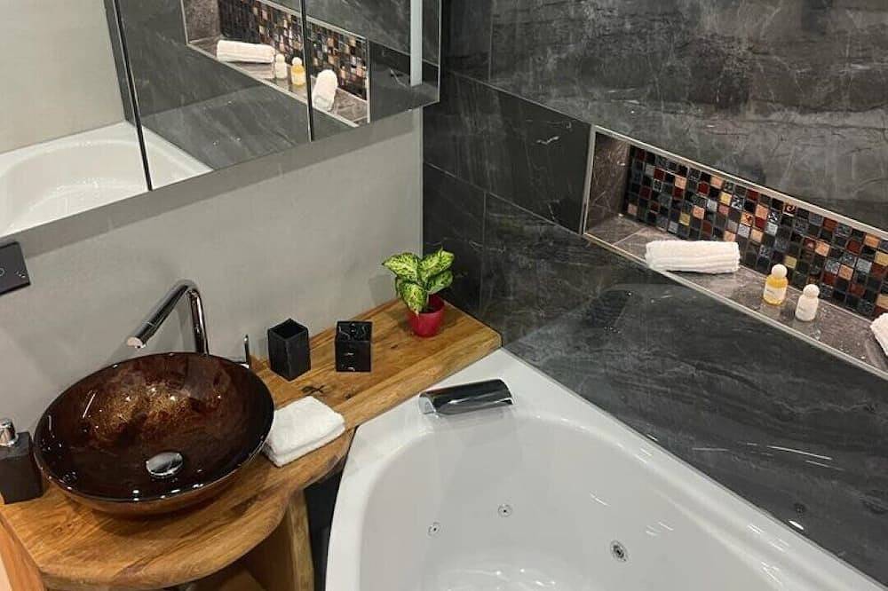 Small apartment with whirlpool bath + sauna in Schliersee, Spitzingsee