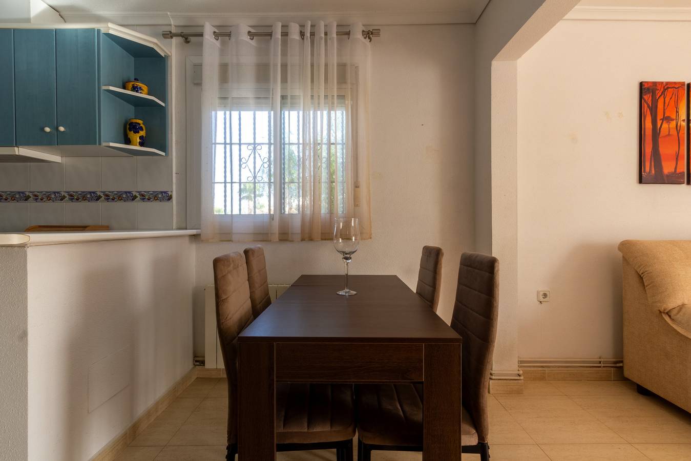 Bungalow in Gran Alacant with Pool, Terrace, and Parking in Santa Pola, Costa Blanca