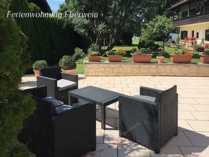 Ferienwohnung für 4 Personen, mit Garten und Ausblick sowie Seeblick und Terrasse am Tegernsee - 3