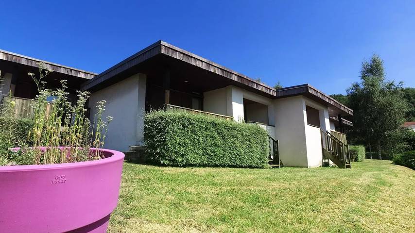 Gîte pour 6 personnes, avec terrasse, animaux acceptés à Parent - 4