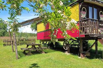 Gîte pour 2 personnes, avec jardin ainsi que jacuzzi et piscine à Sigalens