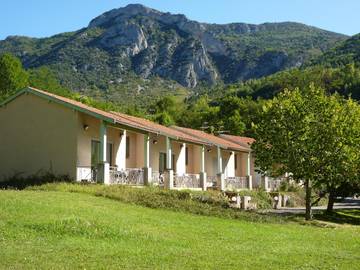 Gîte pour 2 personnes, avec jardin, animaux acceptés à Ornolac-Ussat-les-Bains