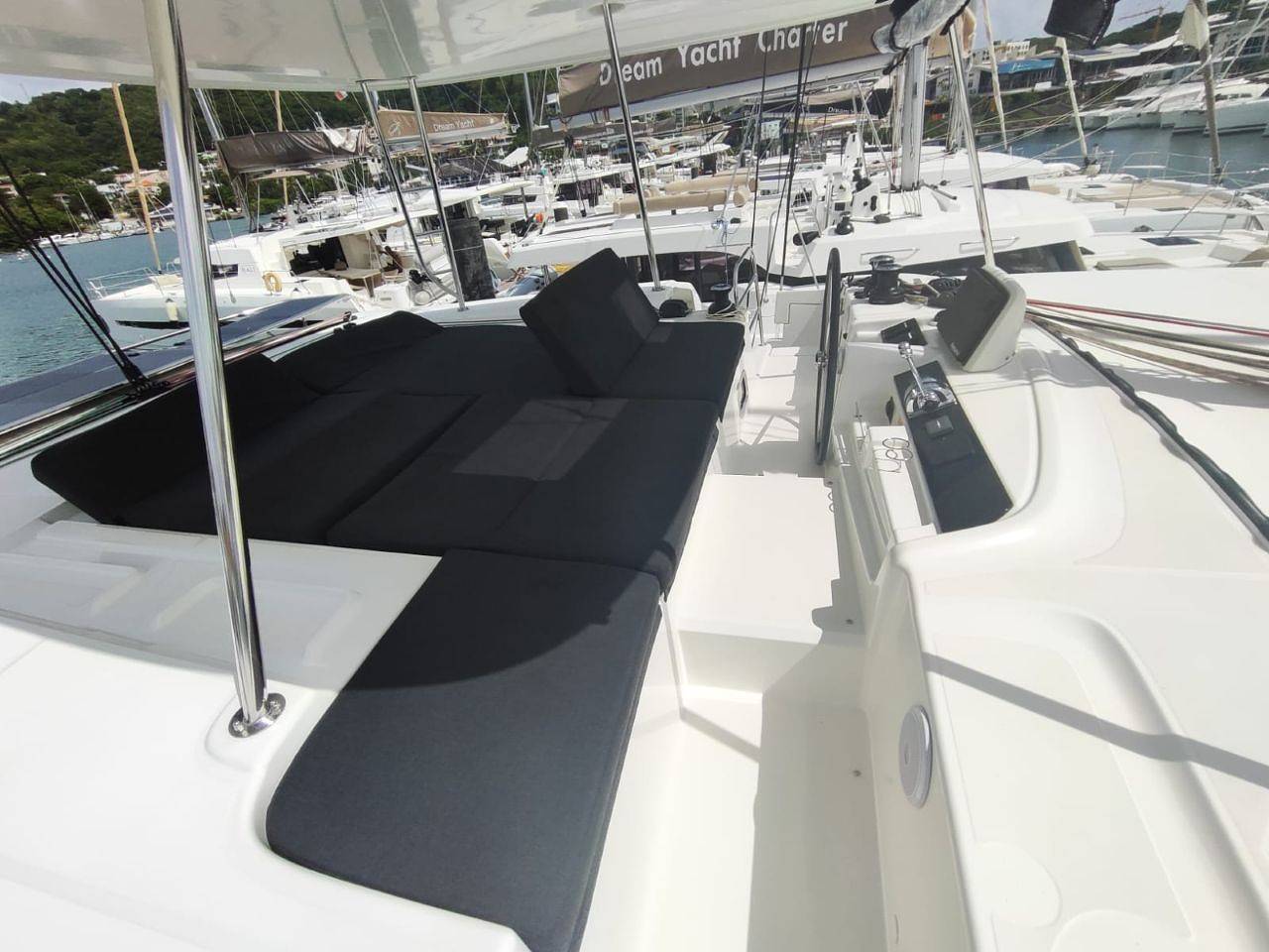 Bateau pour 8 personnes in Martinique