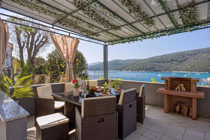 Ferienwohnung für 7 Personen, mit Balkon/Terrasse in Istrien