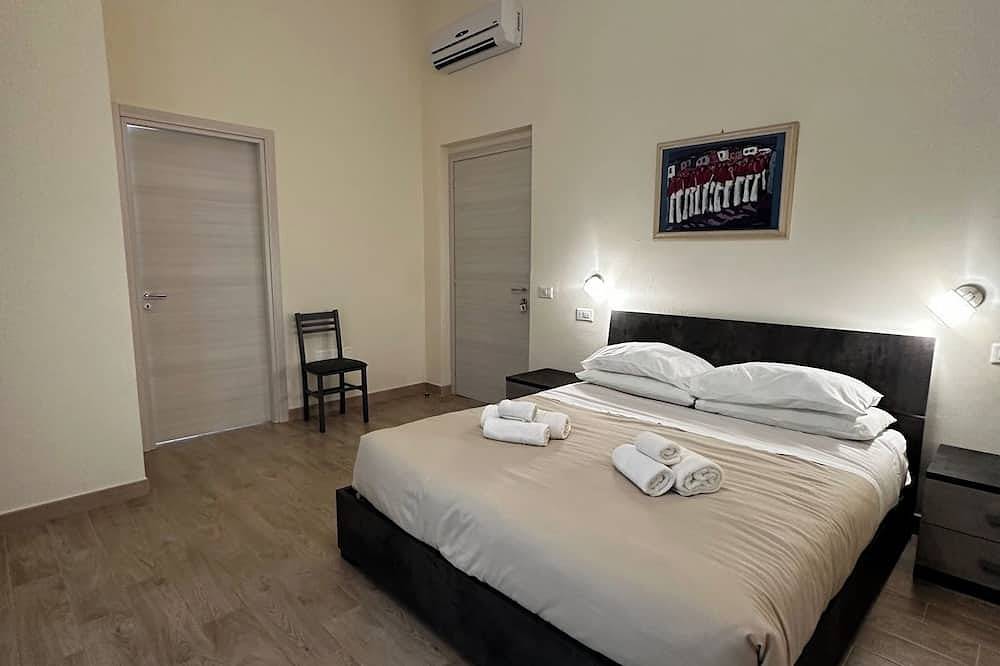 Ganze Wohnung, Doppelzimmer mit eigenem Bad in Terralba (Oristano) - Wacholder in Terralba, Campidano