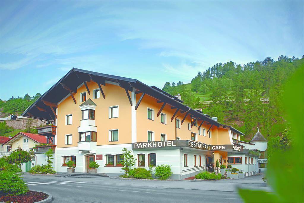 Large Vierbettzimmer in Matrei am Brenner, Innsbruck und Umgebung