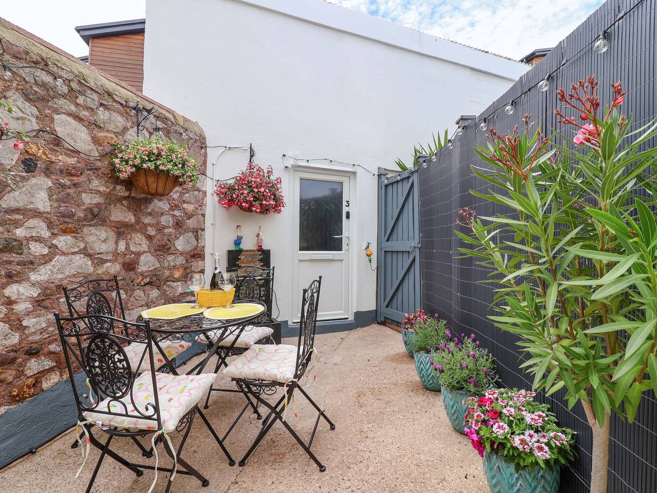 Lilly's Cottage in Dawlish, Devon