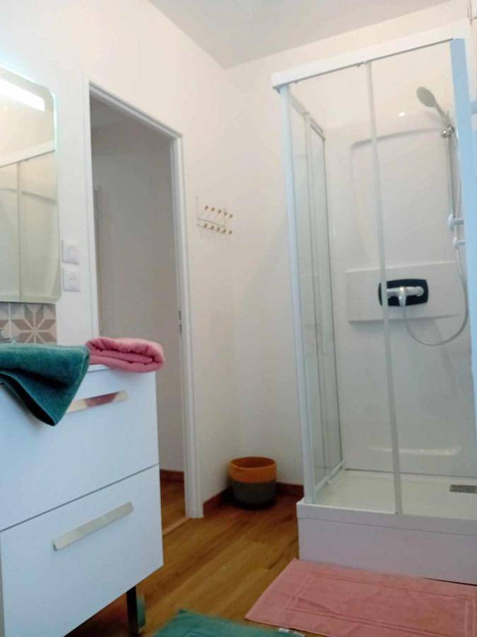 Two-Bedroom House in Graincourt, Derchigny