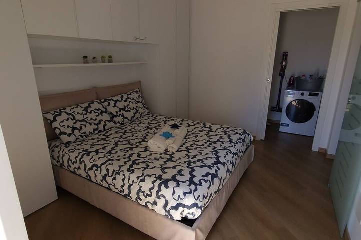 Appartamento intero, Intero appartamento in centro, ottimo che viaggi di lavoro o piacere in Nettuno, Provincia di Roma