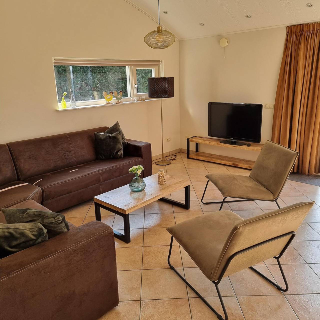 Recreatiepark De Achterste Hoef — Bungalow in Bladel, Noord-Brabant