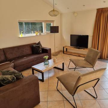 Bungalow für 8 Personen in Bladel, Nordbrabant, Bild 2