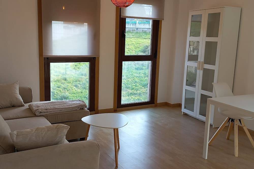 Apartamento entero, Playas salvajes  y relax in Riveira, Rias Baixas