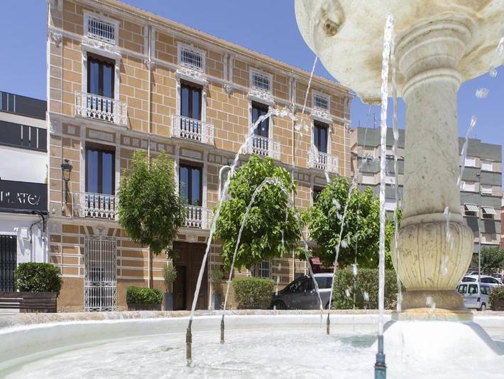 Apartamento de vacaciones para 4 personas, con balcón y jacuzzi - 1