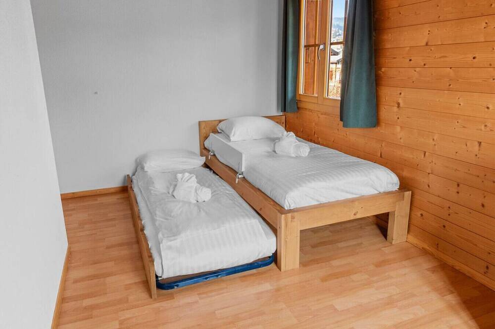 Quiet family cottage with magnificent view in Leysin, Alpes Vaudoises
