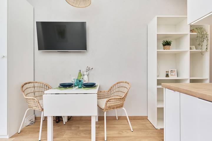 Entire holiday apartment, Functional Studio with Balcony | Close to Odra and Zoo in Wrocław, Lower Silesia