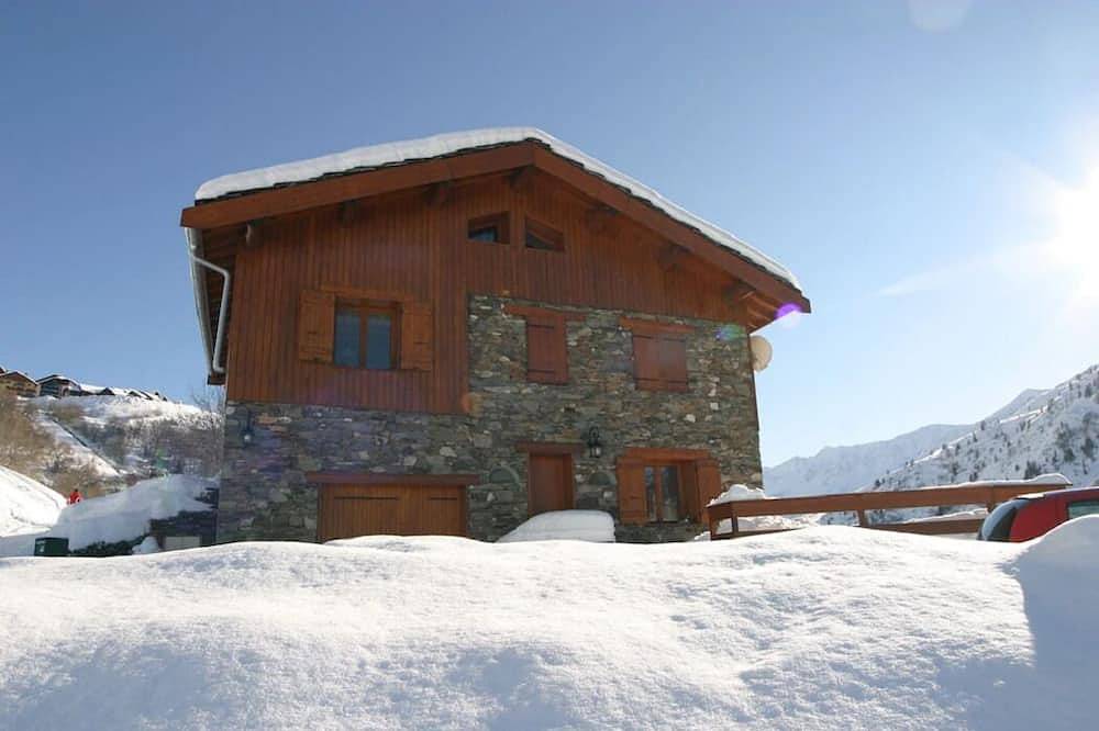 Ganze Wohnung, Grange Bernard 1 -  Large apartment in chalet with spectacular mountain views. in Valmeinier, Region Saint-Jean-de-Maurienne