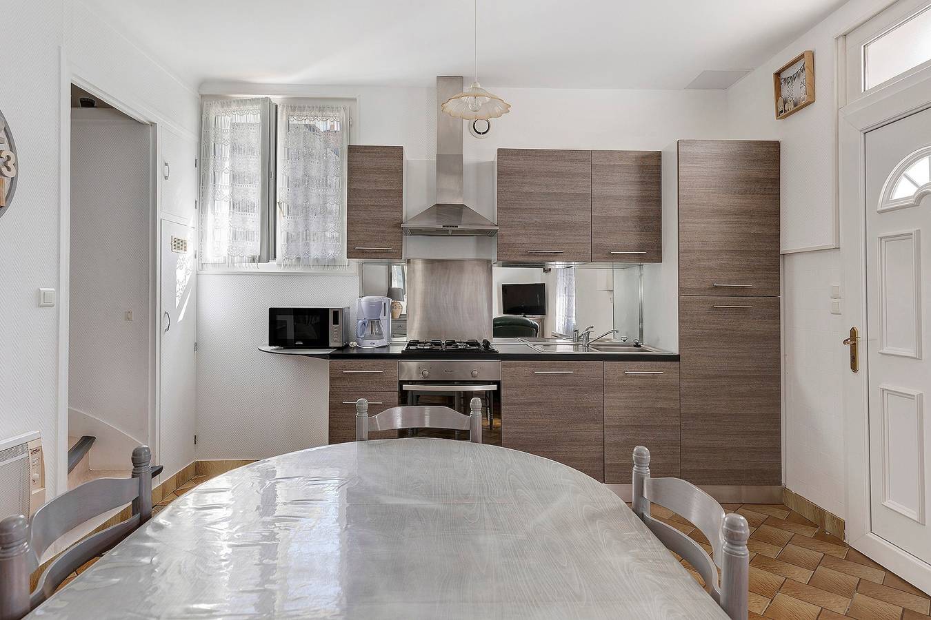 Casa de vacaciones "Maison En Touraine" con terraza privada y jardín privado in Bléré, Región de Tours