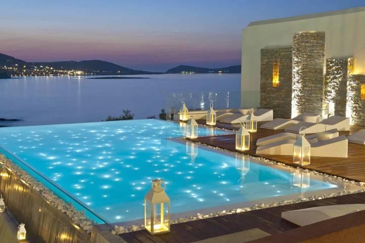 Hôtel pour 2 personnes, avec jardin ainsi que piscine et jacuzzi, animaux acceptés