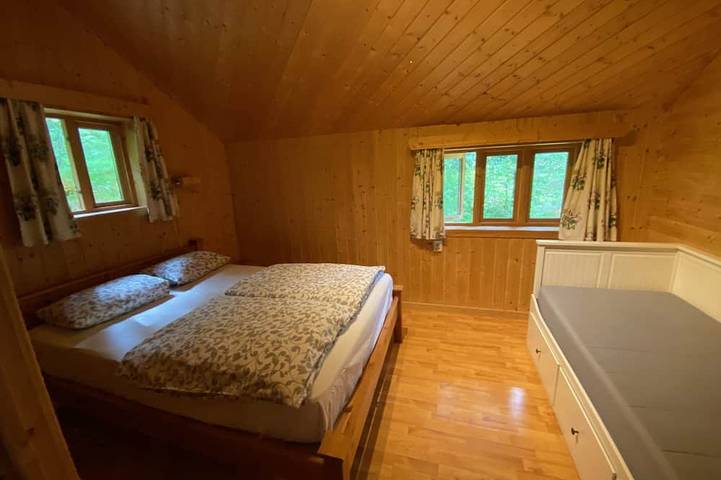 Big Cabin sleeps 2-9 people, open fire place, view of the Sognefjord in Sognefjord
