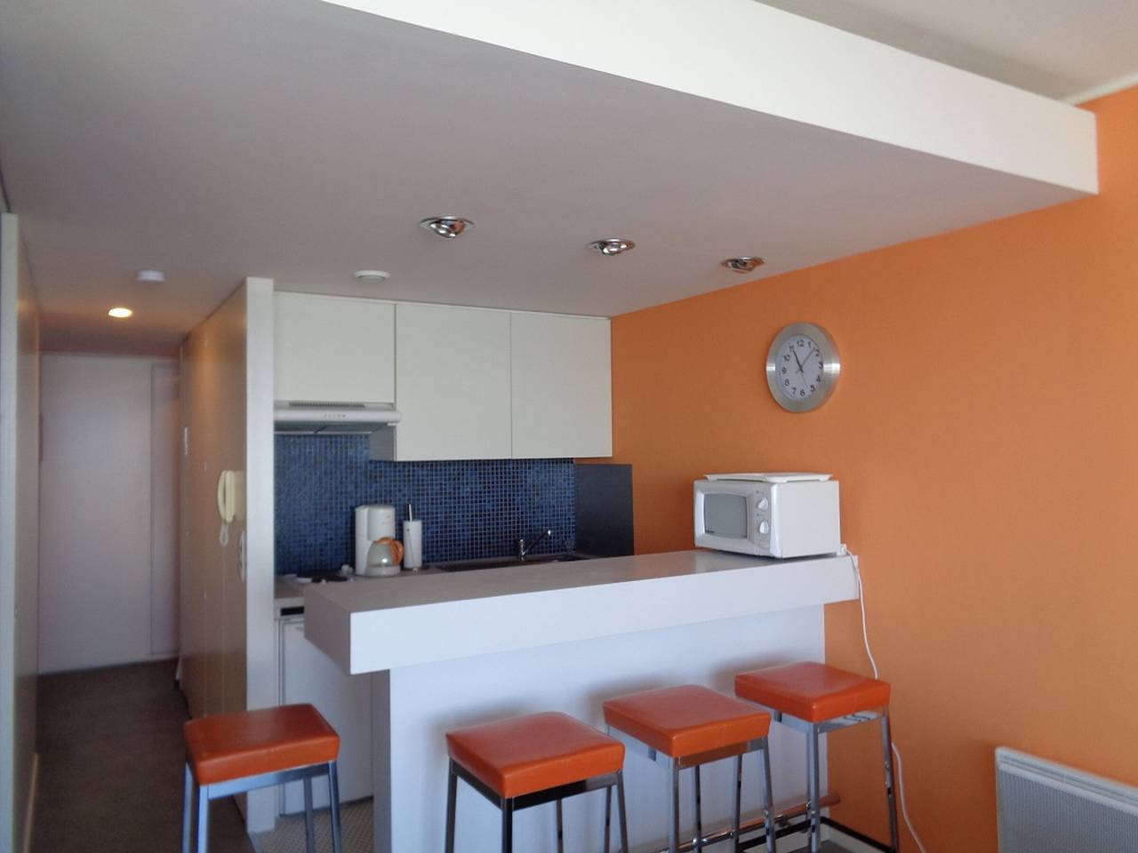 Apartamento entero, Apartamento T2 en el centro de Arcachon con balcón vista al mar y aparcamiento in Arcachón, Region de Arcachon