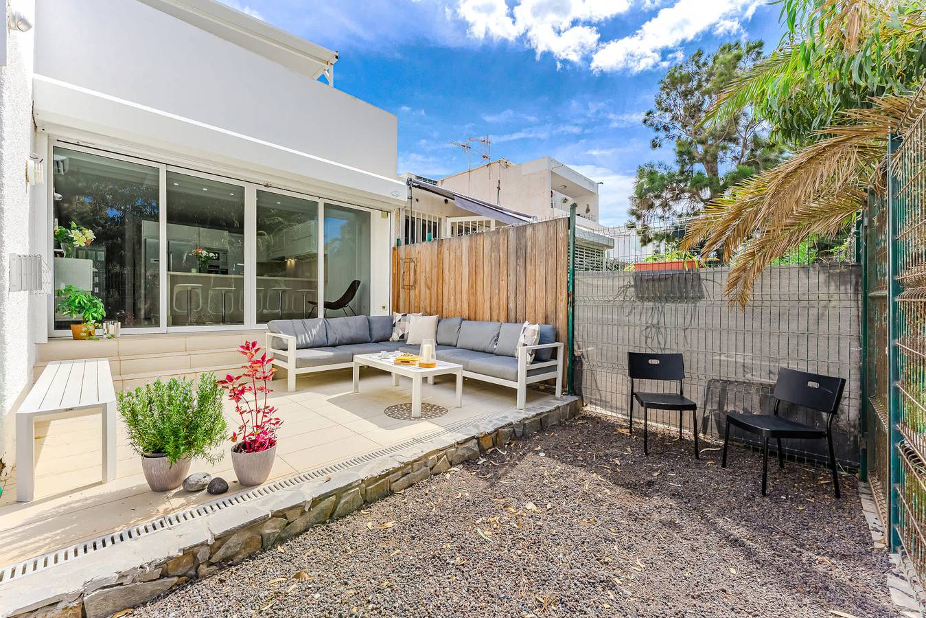 Entire apartment, Palmera Sky Terrace Suite in Costa del Silencio, Arona