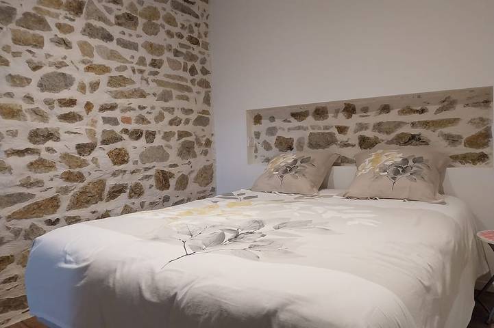 Location de vacances pour 4 personnes, avec jardin à Saint-Germain-Lespinasse - 2