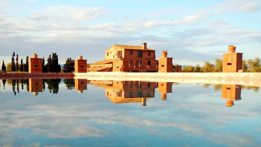 Maison de campagne pour 4 personnes, avec jardin ainsi que piscine et terrasse à Sant Pere Pescador
