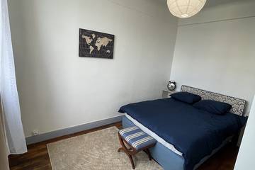 Appartement De Vacances pour 4 Personnes dans Courbevoie, Hauts-de-Seine, Photo 2