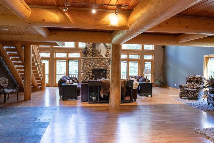 Location de vacances pour 12 personnes, avec balcon à Solitude