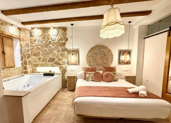 Apartamento de vacaciones para 2 personas, con terraza además de jacuzzi y piscina - 1