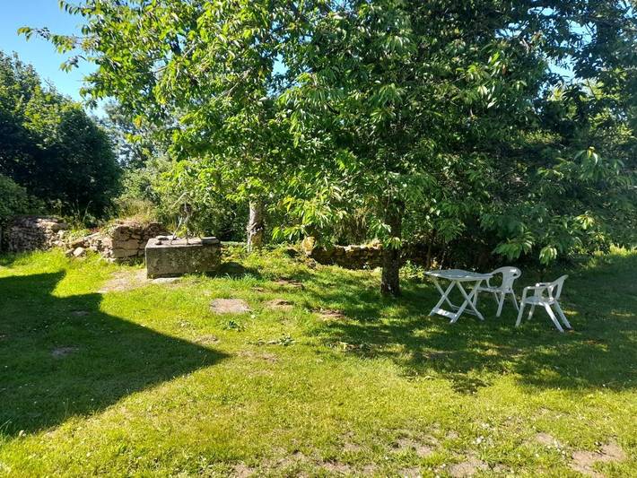 Location de vacances pour 2 personnes, avec vue à Quarré-les-Tombes - 4