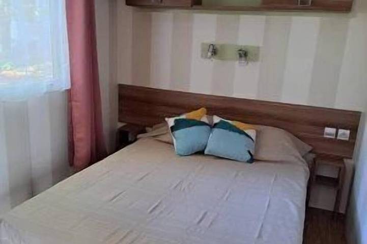 Mobil home pour 4 personnes à Saint-Céré - 2