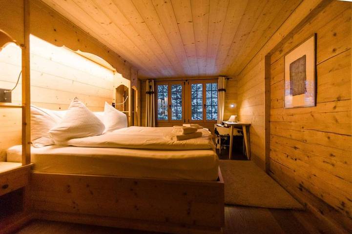 Chalet für 8 Personen, mit Sauna und Balkon sowie Garten im Berner Oberland - 3