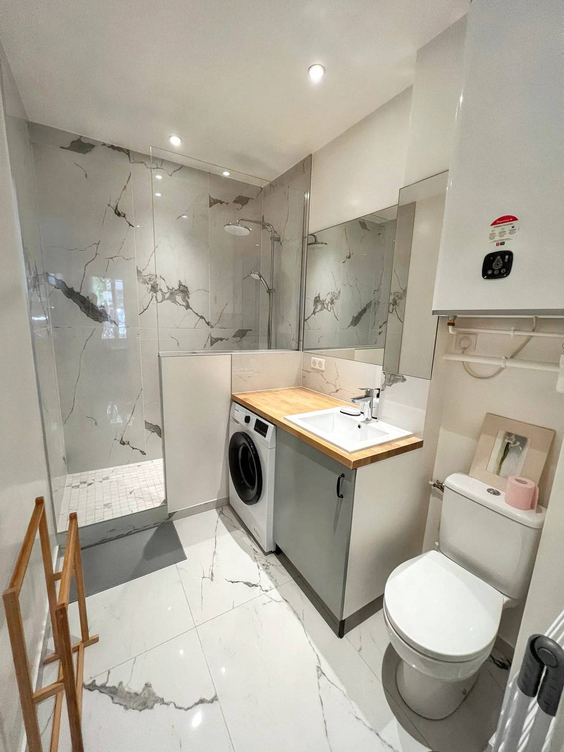 Studio entier, Studio de charme à Montrouge - 20 m² - Internet inclus in Montrouge, Hauts-de-Seine
