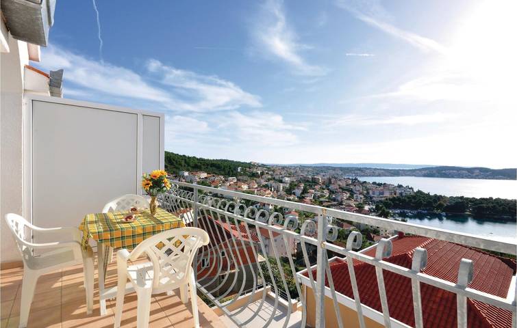 Gîte pour 4 personnes, avec terrasse à Trogir - 3