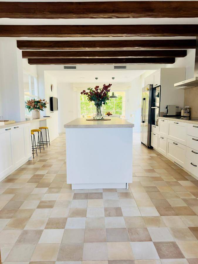 Casa rural para 12 personas, con Balcón y Terraza además de Jardín y Piscina para niños en Pla del Panadés - 4