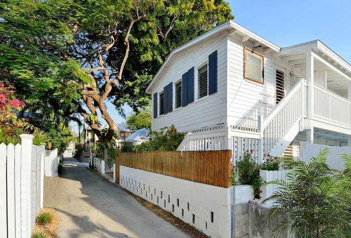 Vacation home for 2 people, with terrace and yard in Key West