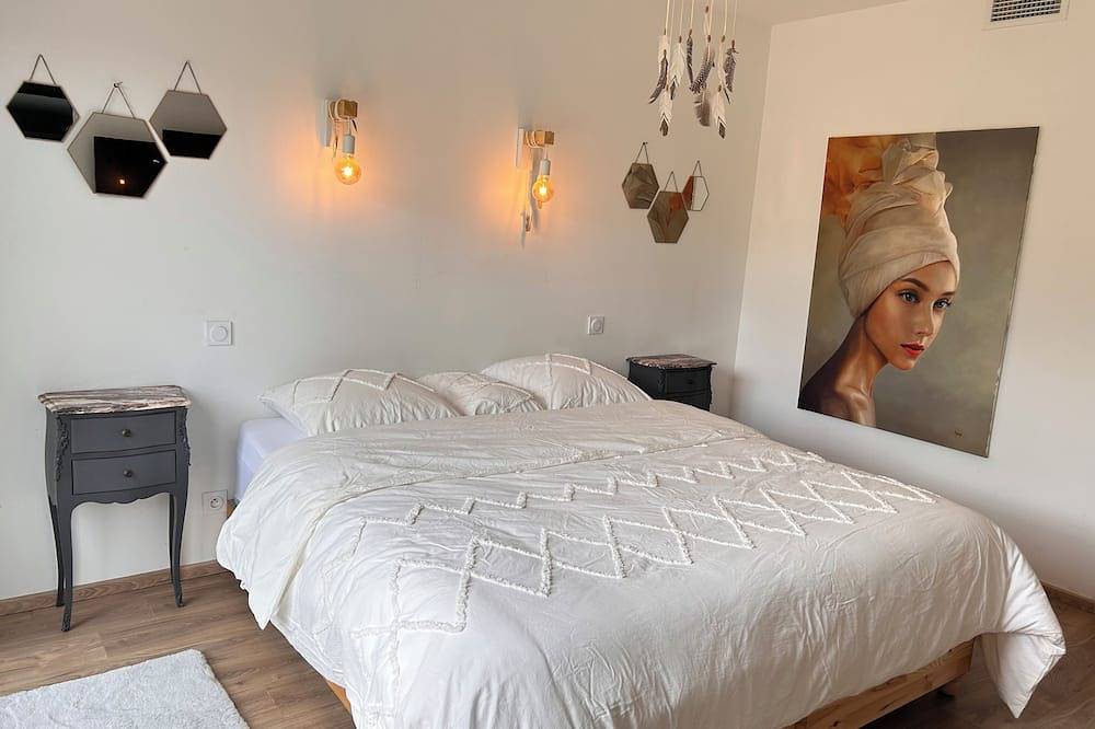Superb villa with pool and jacuzzi 20mn from the beaches / 300m from Montpellier in Saint-Jean-de-Védas, Côte d'Améthyste