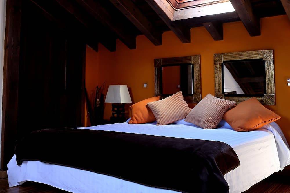 Pegasus charming accommodation for two or four people in Braojos, Madrid Province