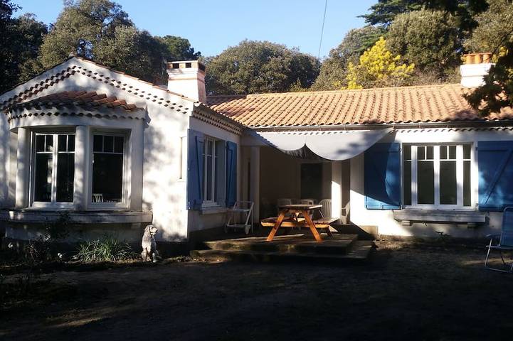 Location de vacances pour 10 personnes, avec jardin et terrasse, animaux acceptés dans Plage de la Clère