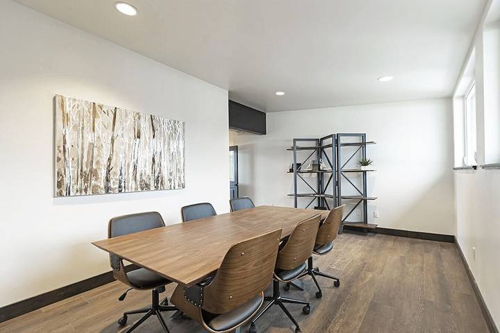 Vacation rental for 6 people, with pool and hot tub as well as terrace in Whitefish