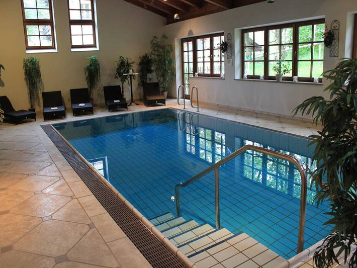 Hotel für 2 Personen, mit Balkon und Sauna sowie Balkon/Terrasse, kinderfreundlich am Simssee - 3