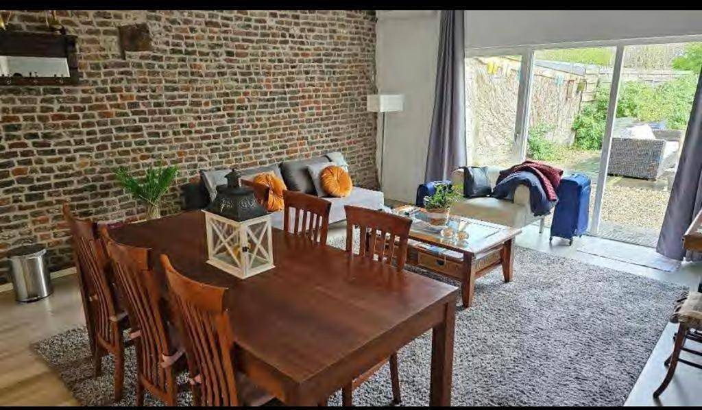 Appartement entier, Hoeve op de Meer in Maastricht, Hoge Kempen