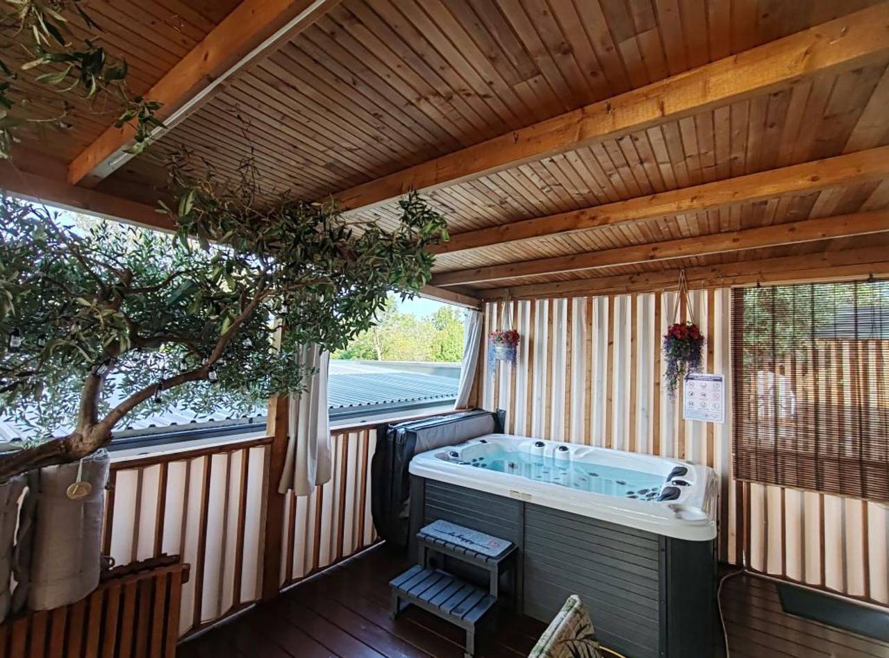 Mobile Home Annika Mar - Two Bedroom Mobile Home with Terrace in Selce, Primorje-Gorski Kotar