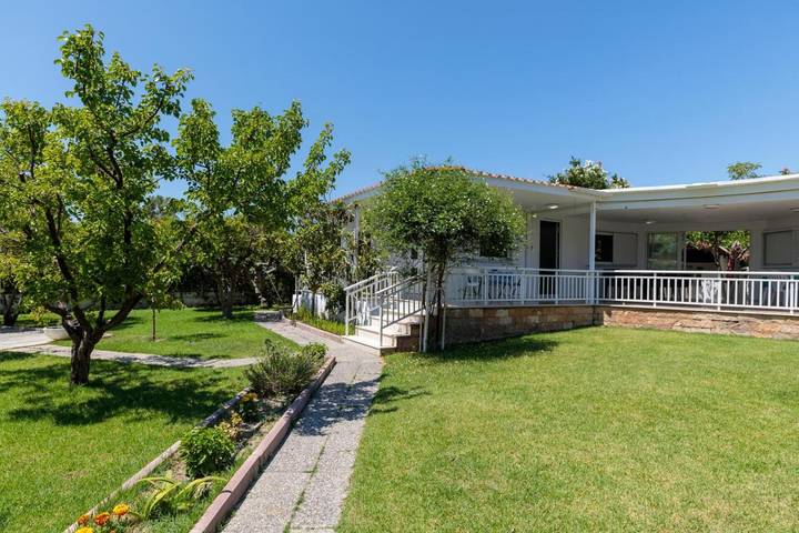 Villa for 4 people, with Balcony and Terrace as well as Garden and View in Faliraki