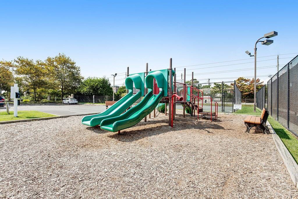 Ganze Wohnung, Sea Colony Ocean 6th floor condo w/ basketball court, shared sauna, & tennis in Sea Colony, Middlesex Beach